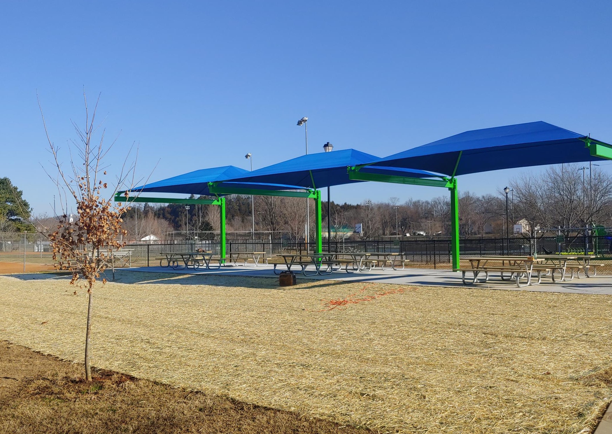 New Shade/Picnic Structure Completed at City Park